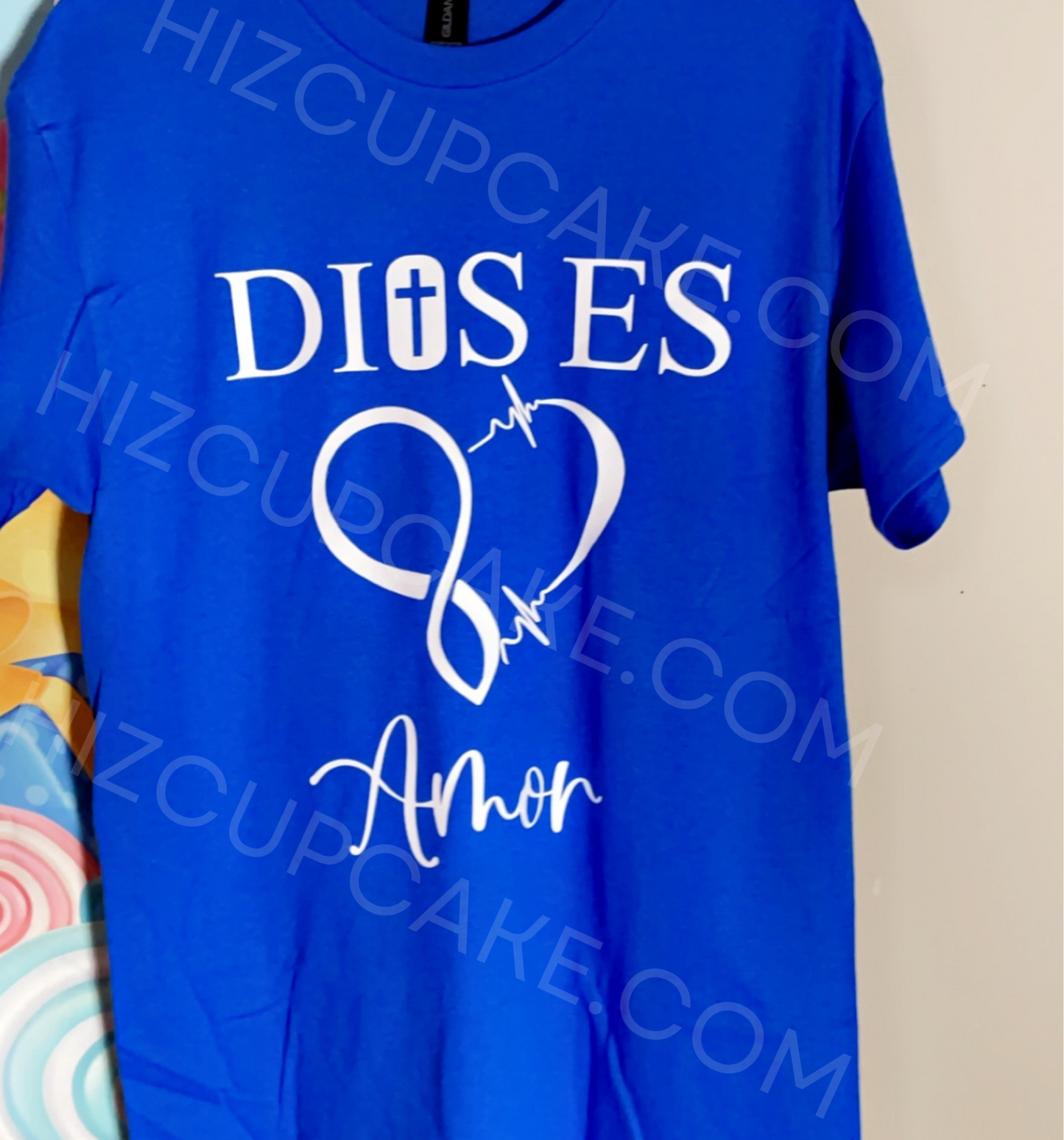 DIOS ES AMOR Shirt